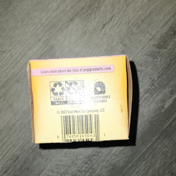 Yogi Raspberry Leaf Herbal Tea - Picture 6 of 7